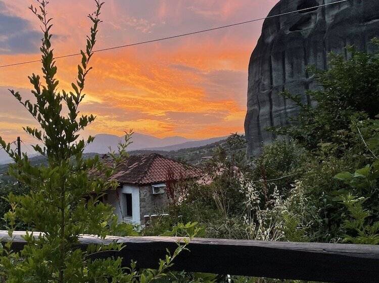 Отель Archontiko Mesohori Meteora