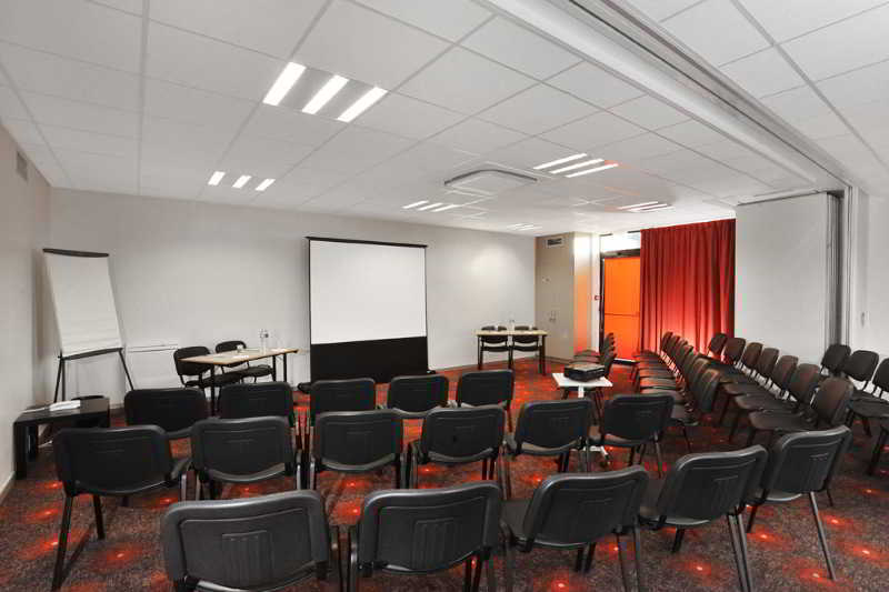 Brit Hotel Rennes St Grégoire – Le Villeneuve