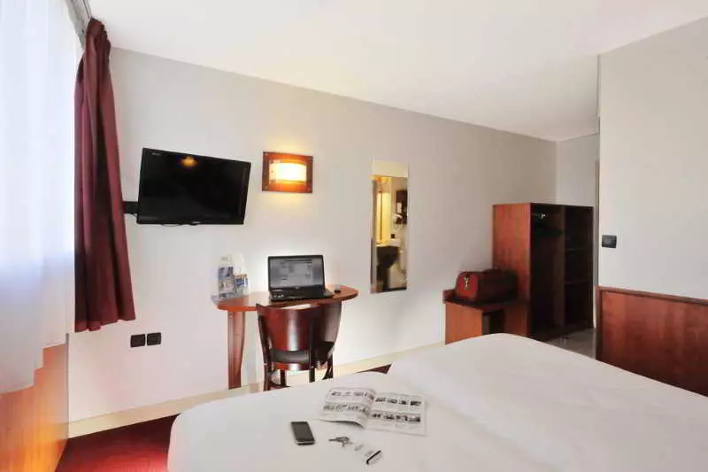 Brit Hotel Rennes St Grégoire – Le Villeneuve