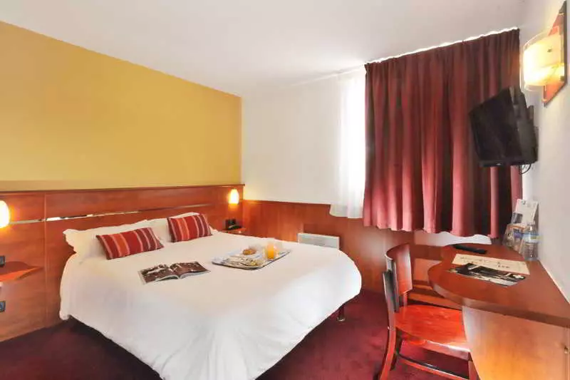 Brit Hotel Rennes St Grégoire – Le Villeneuve