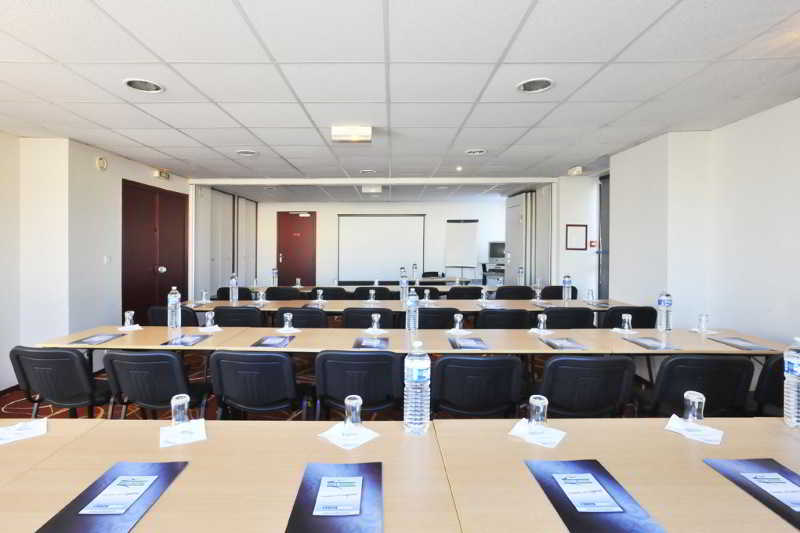 Brit Hotel Rennes St Grégoire – Le Villeneuve