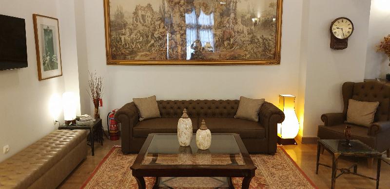 هتل Capsis Bristol Boutique