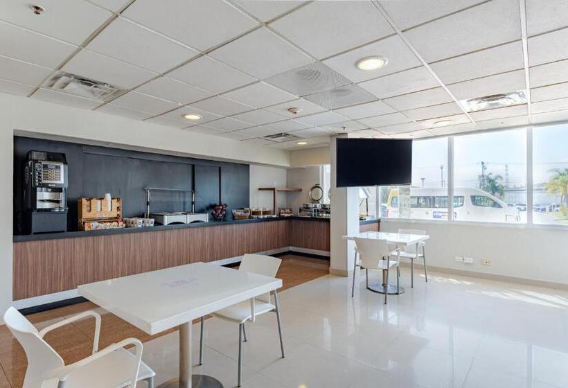 فندق City Express By Marriott Tepotzotlán