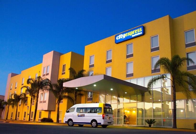 فندق City Express By Marriott Tepotzotlán