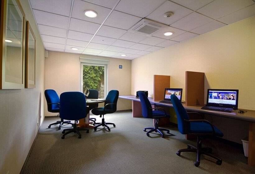 فندق City Express By Marriott Tepotzotlán