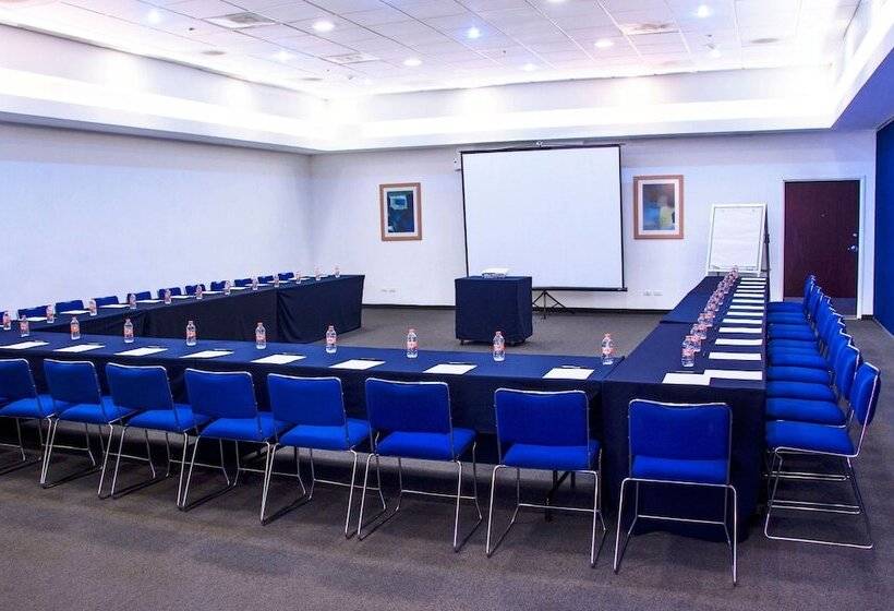 فندق City Express By Marriott Tepotzotlán