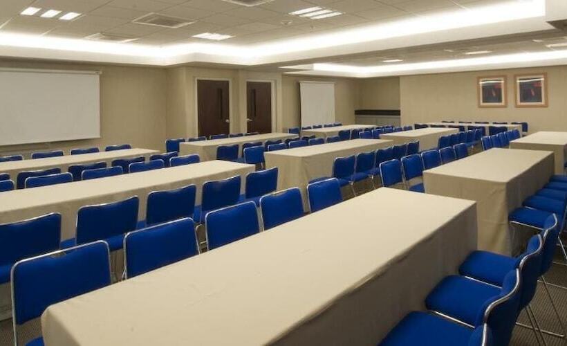 فندق City Express By Marriott Tepotzotlán