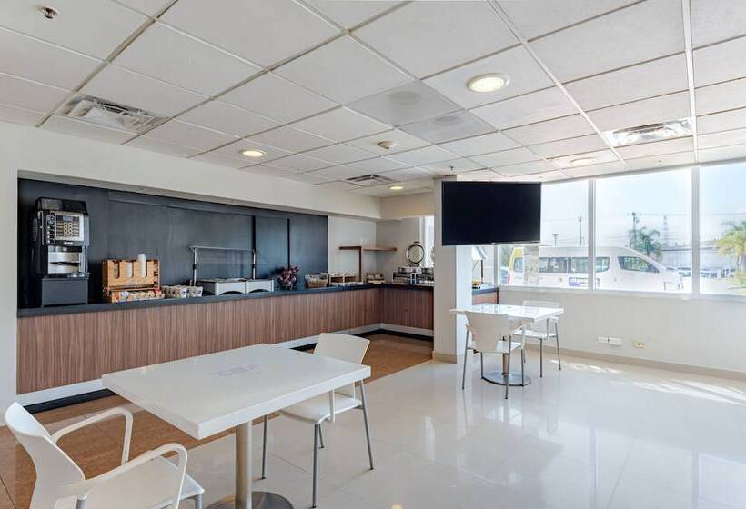 فندق City Express By Marriott Tepotzotlán