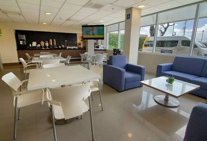 فندق City Express By Marriott Tepotzotlán