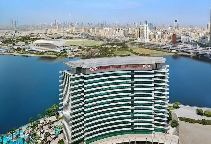 هتل Crowne Plaza Dubai Festival City