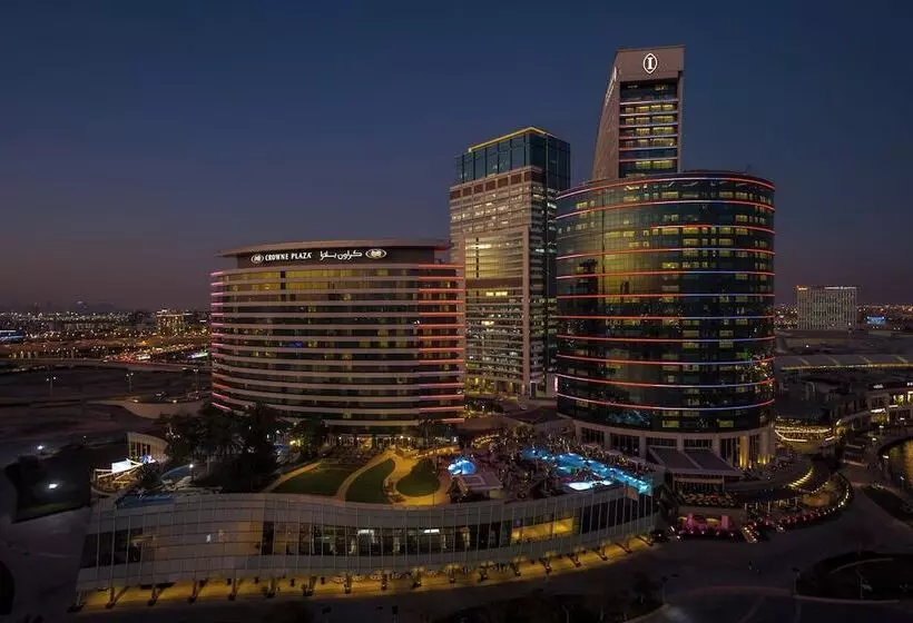 هتل Crowne Plaza Dubai Festival City