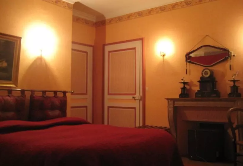 호텔 La Thuilerie Des Fontaines