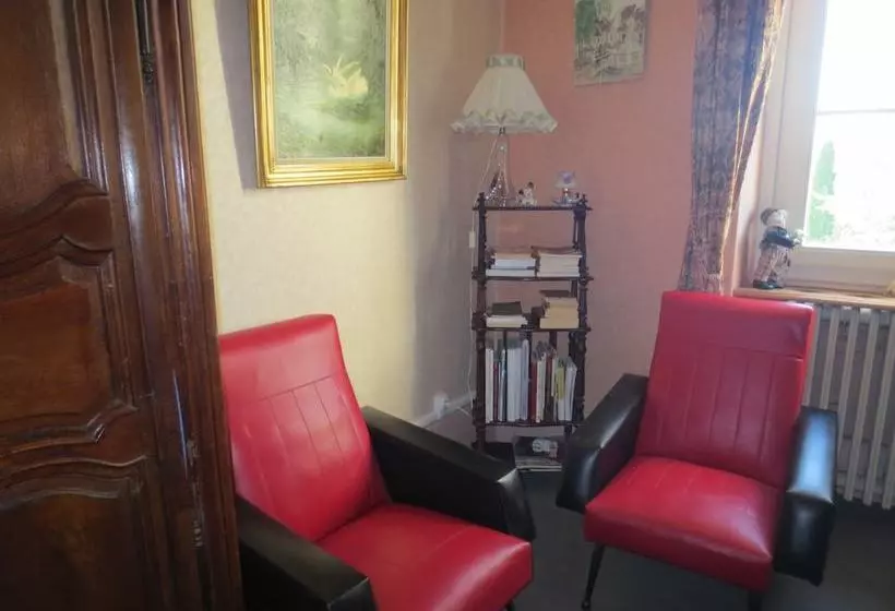 호텔 La Thuilerie Des Fontaines