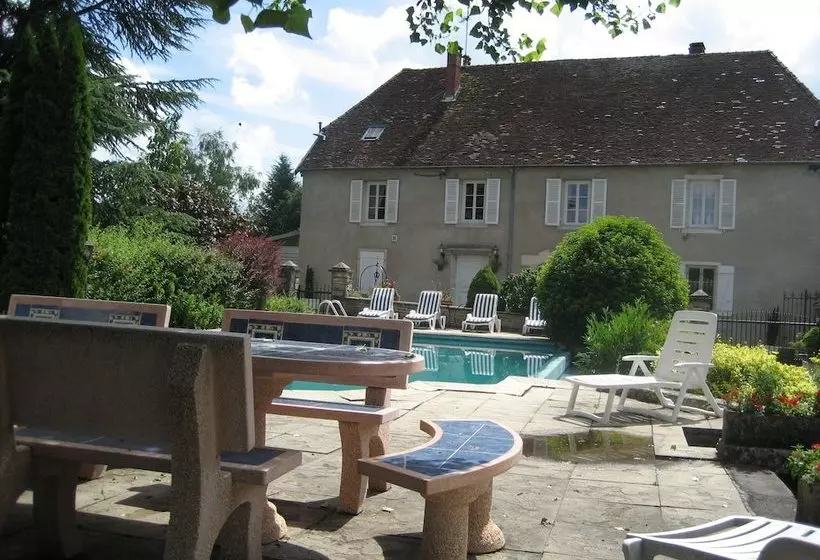 호텔 La Thuilerie Des Fontaines