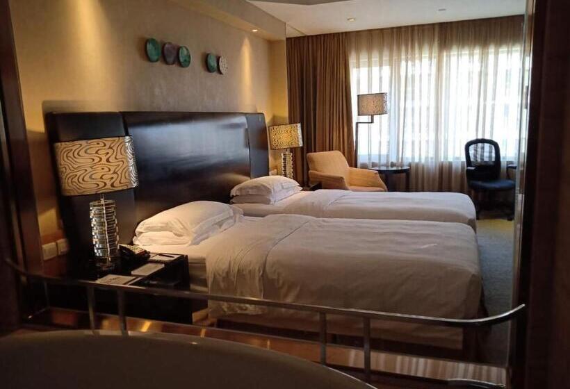 Отель Marco Polo Parkside, Beijing