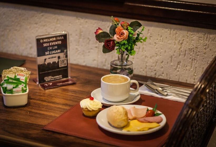 Planalto Select Hotel Ponta Grossa