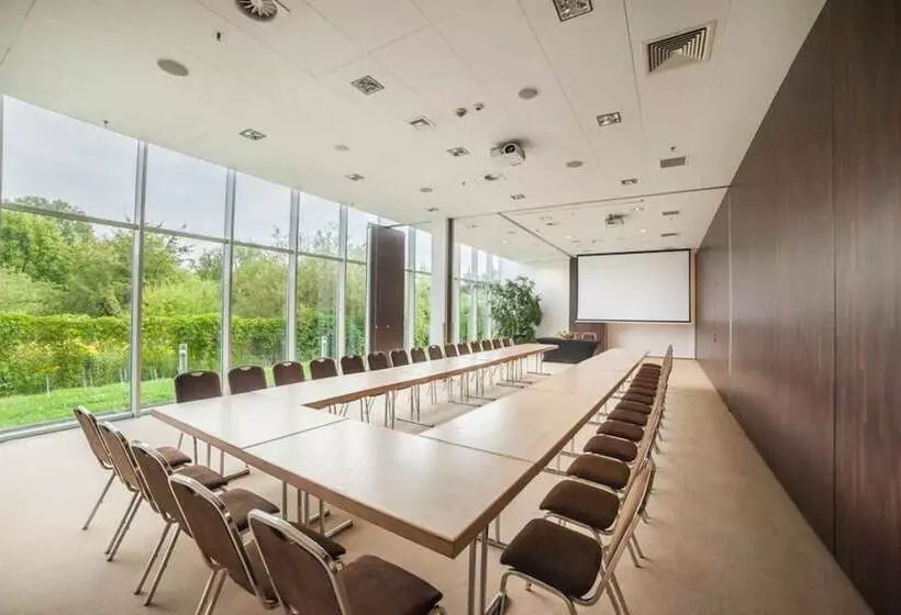 فندق Premier Kraków