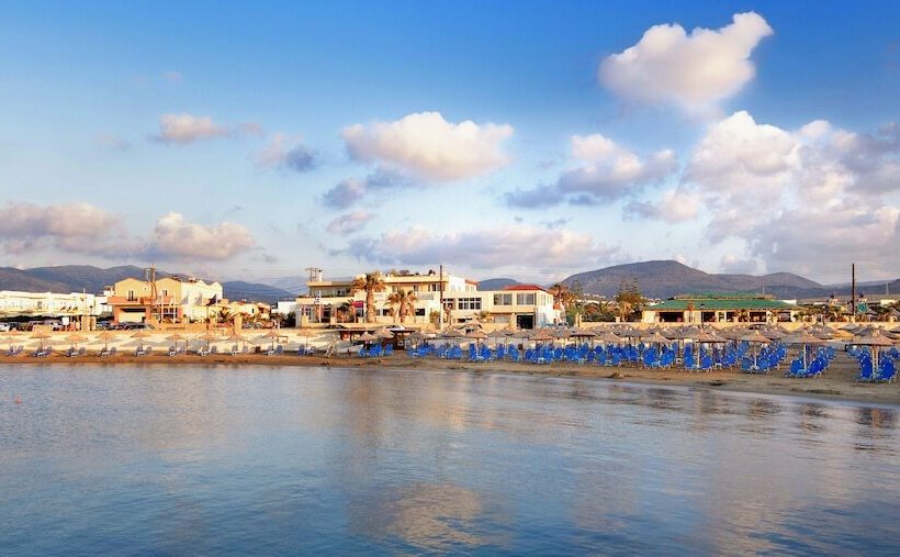 فندق Stella Village Seaside