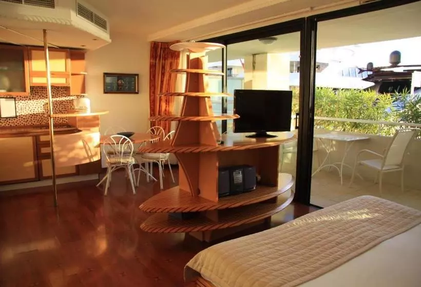 레지던스 Résidence Le Quai Des Princes