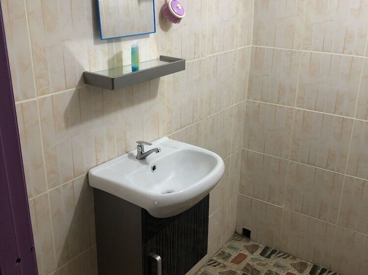 בית מלון כפרי Gm Home & Roomstay Tok Bali Hostel