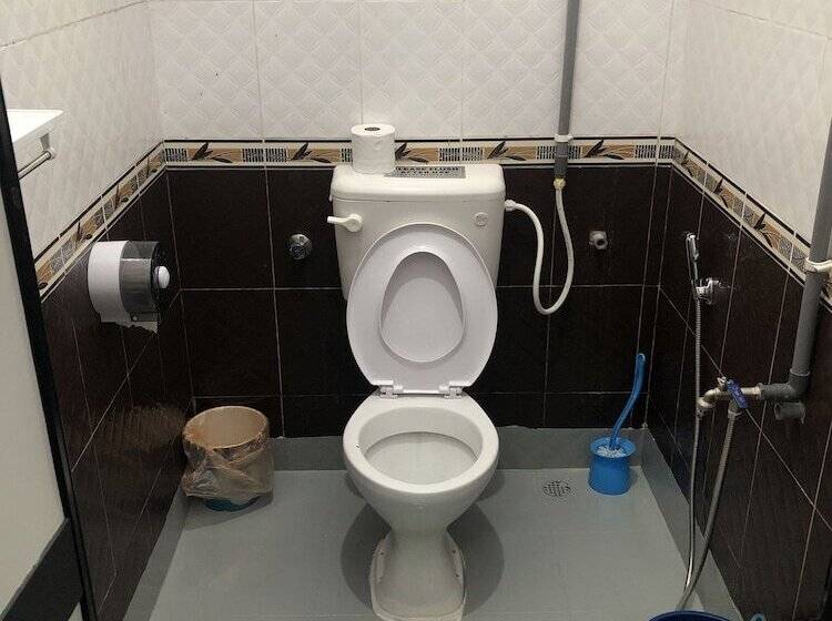 בית מלון כפרי Gm Home & Roomstay Tok Bali Hostel