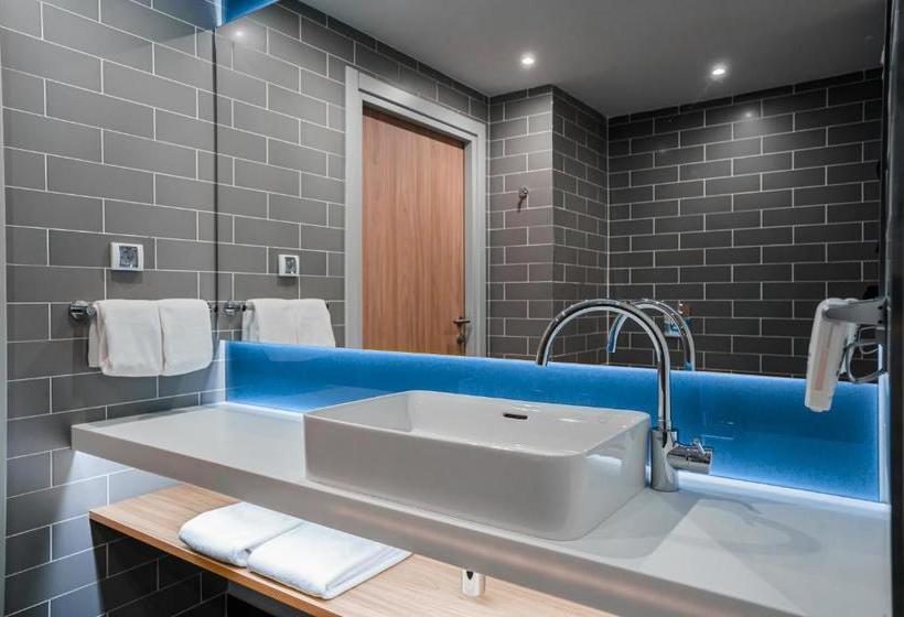 בית מלון כפרי Holiday Inn Express Moscow Khimki Go Park