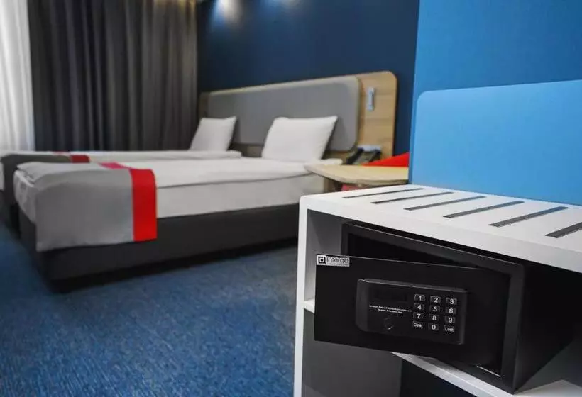 ホテル Holiday Inn Express Moscow Khimki Go Park