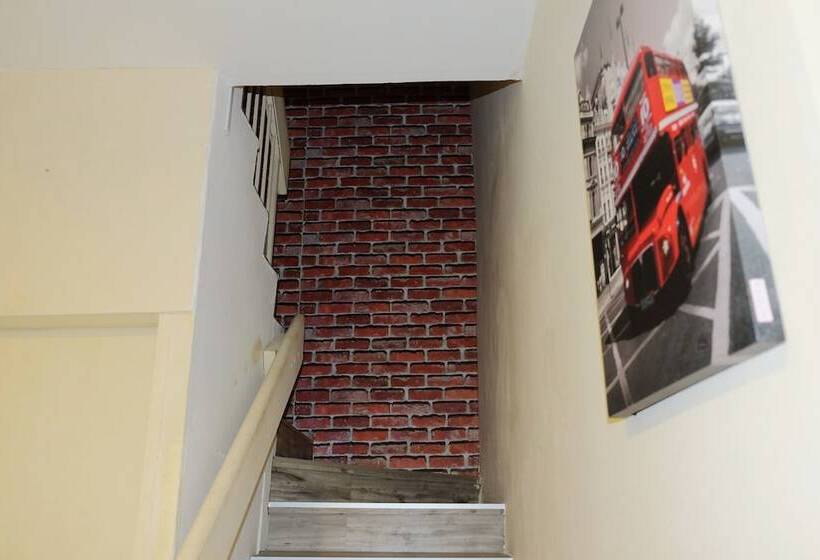 ホテル Natol Homestay Paris