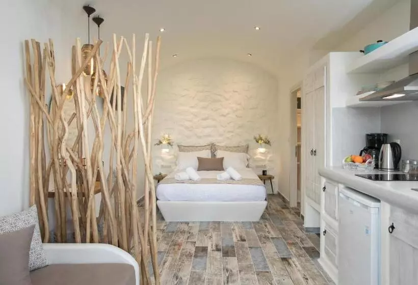 Hotelli Naxos Petite Studios