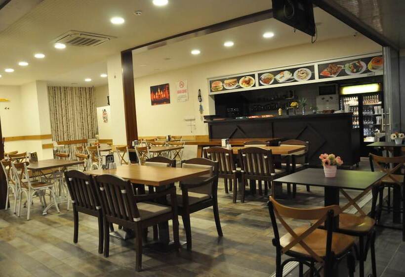 ホテル Neoss Boutique