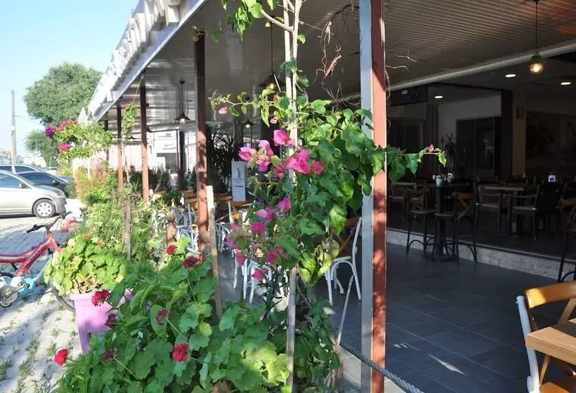 ホテル Neoss Boutique