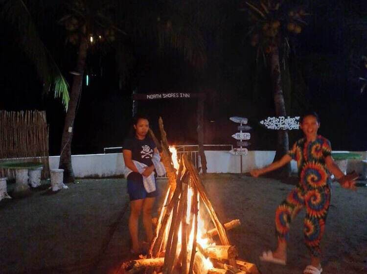 Отель North Shores Inn