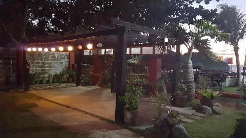 هتل North Shores Inn