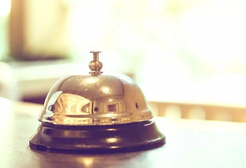 Hotelli Outfield Homes