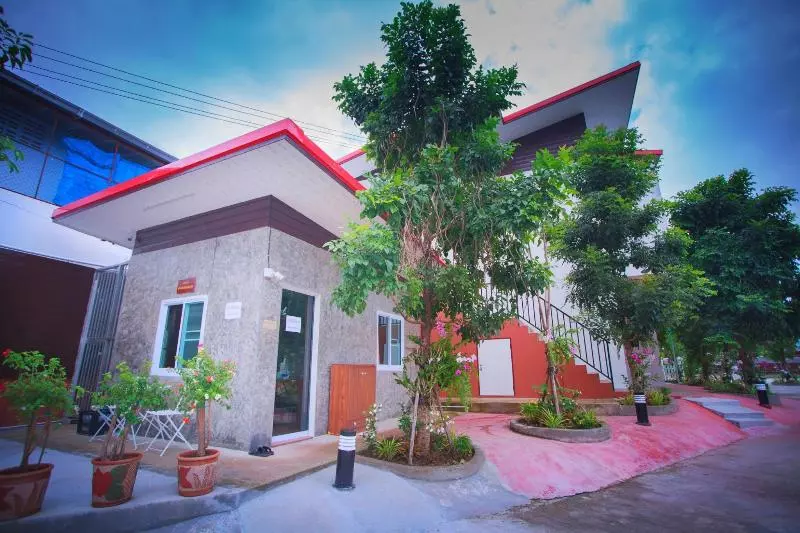 هتل Pantip Boutique