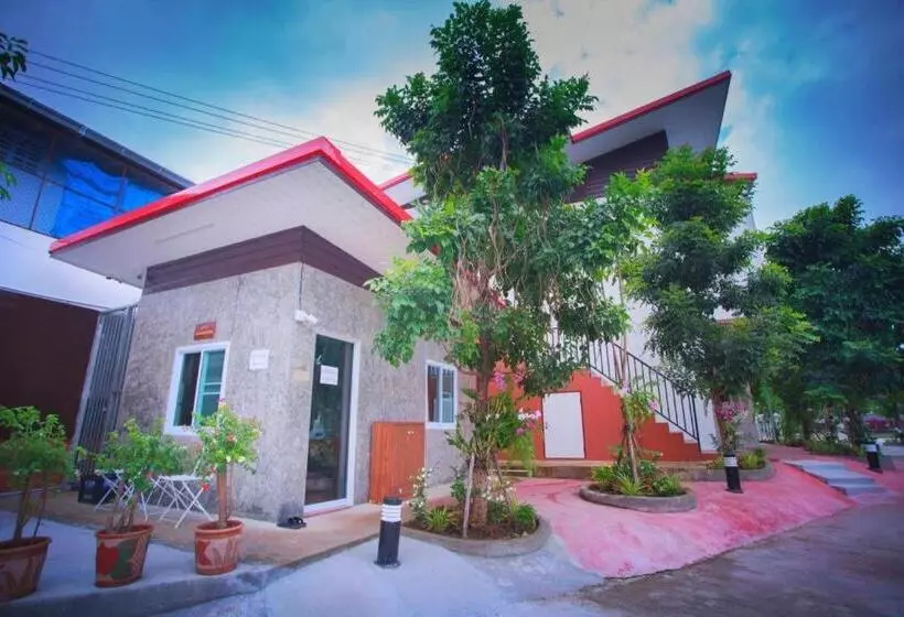 هتل Pantip Boutique