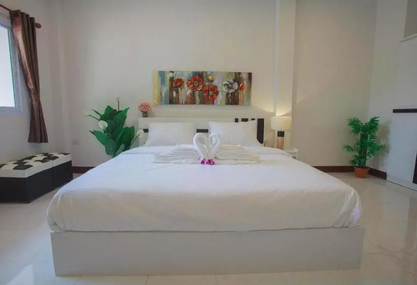 هتل Pantip Boutique