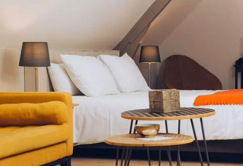 Hotelli Plumes & Coton