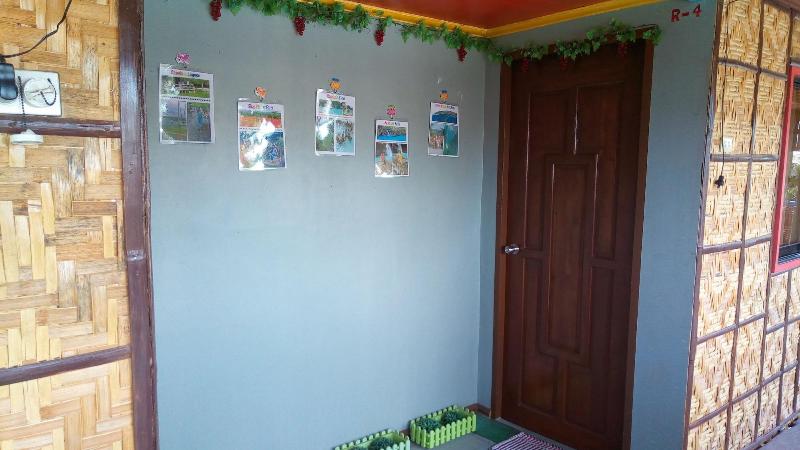 Hotell Rjc Hostel And Karaoke Bar