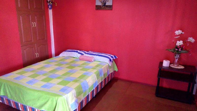 Hotell Rjc Hostel And Karaoke Bar