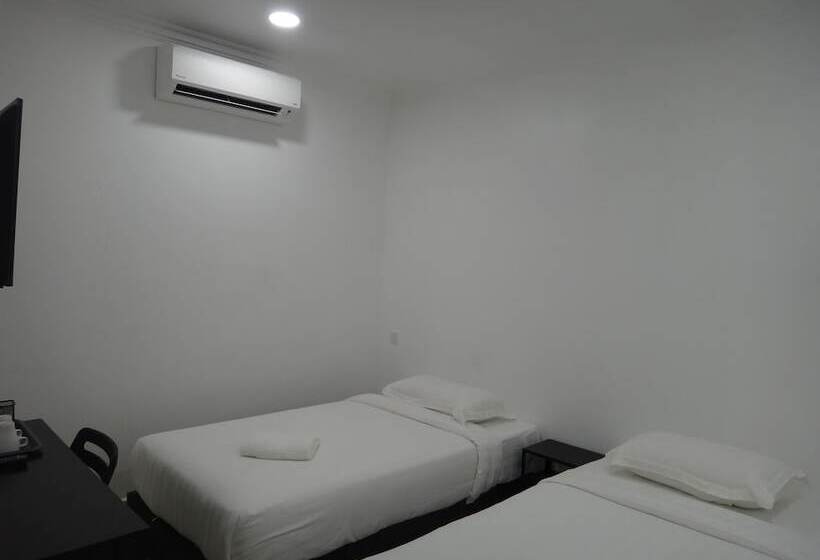 בית מלון כפרי Seri Geliga