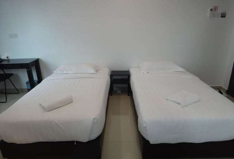 בית מלון כפרי Seri Geliga