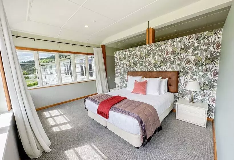 Hotelli Silverstream Retreat