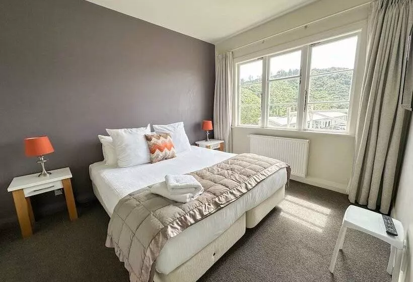 Hotelli Silverstream Retreat