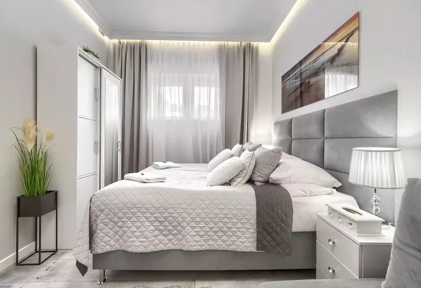 Hotelli Stawa Apart Hostel