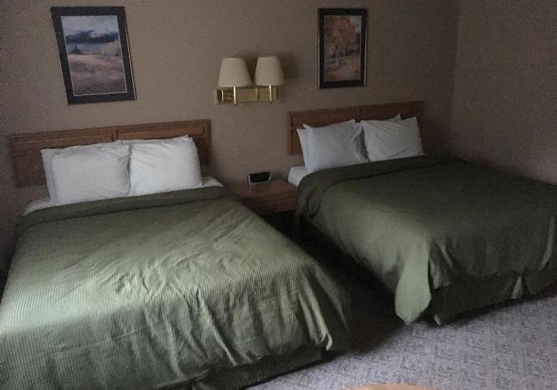 ホテル The Inn At Priest Lake