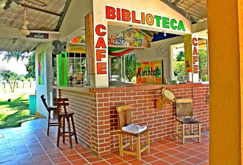 Bed and Breakfast Granja De Animales San Basilio De Palenque