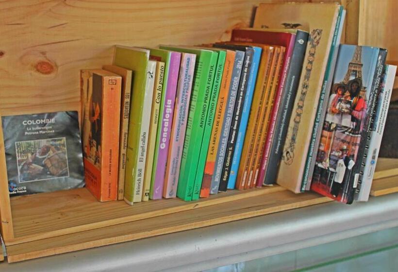 Bed and Breakfast Granja De Animales San Basilio De Palenque