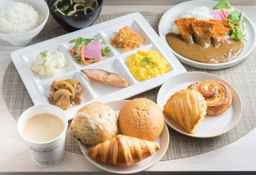 Super Hotel Anan Tomioka