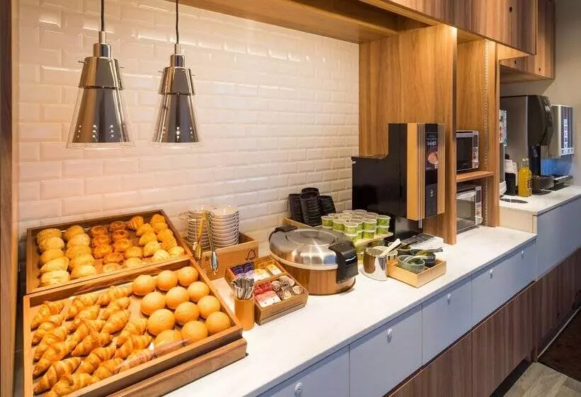 Super Hotel Anan Tomioka